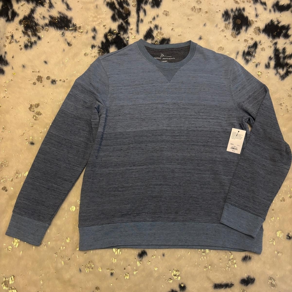 Marc Anthony Men's Gradient Blue Heather Crewneck Sweater